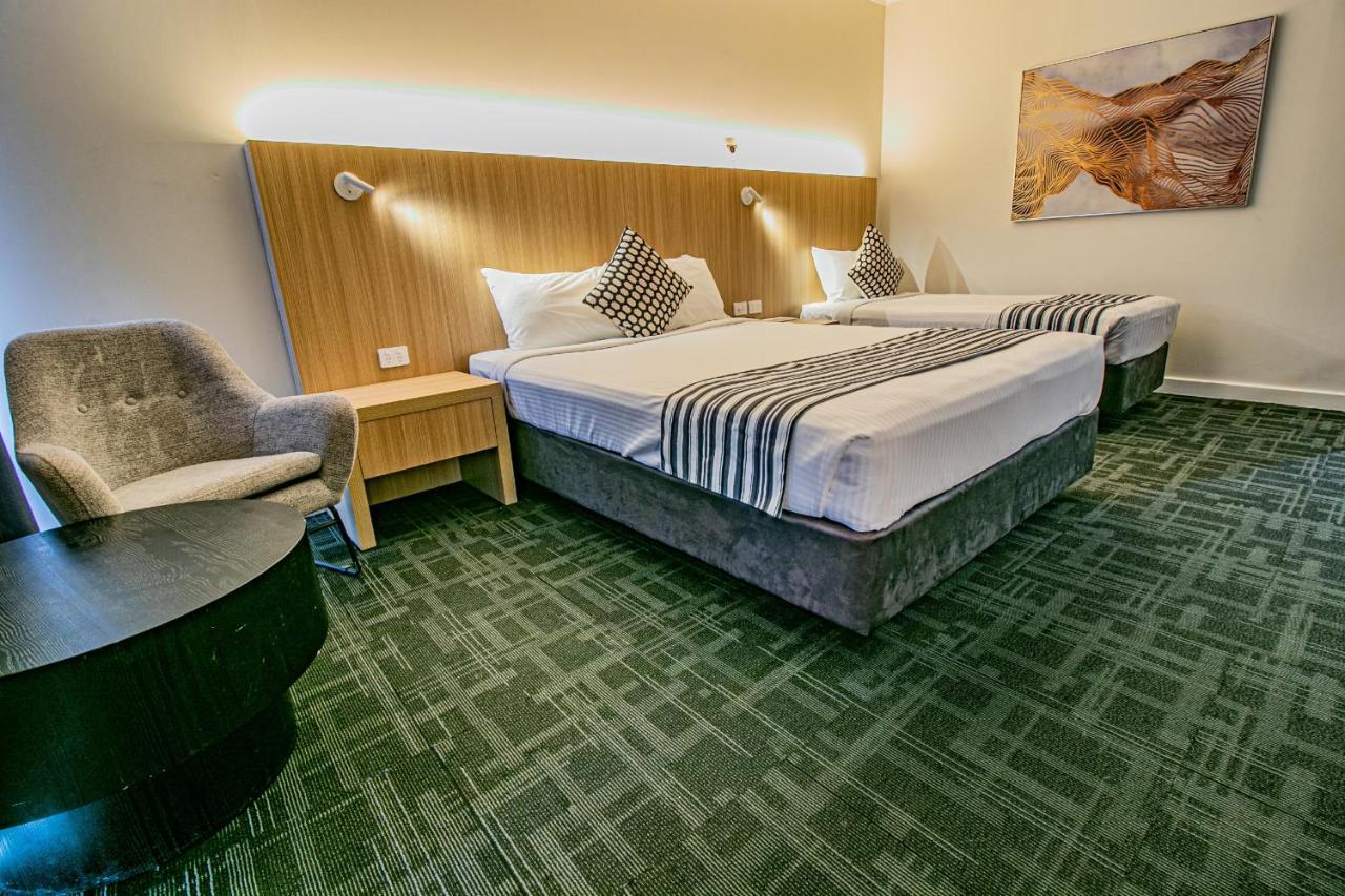 Absolute Beachfront Opal Cove Resort Korora المظهر الخارجي الصورة
