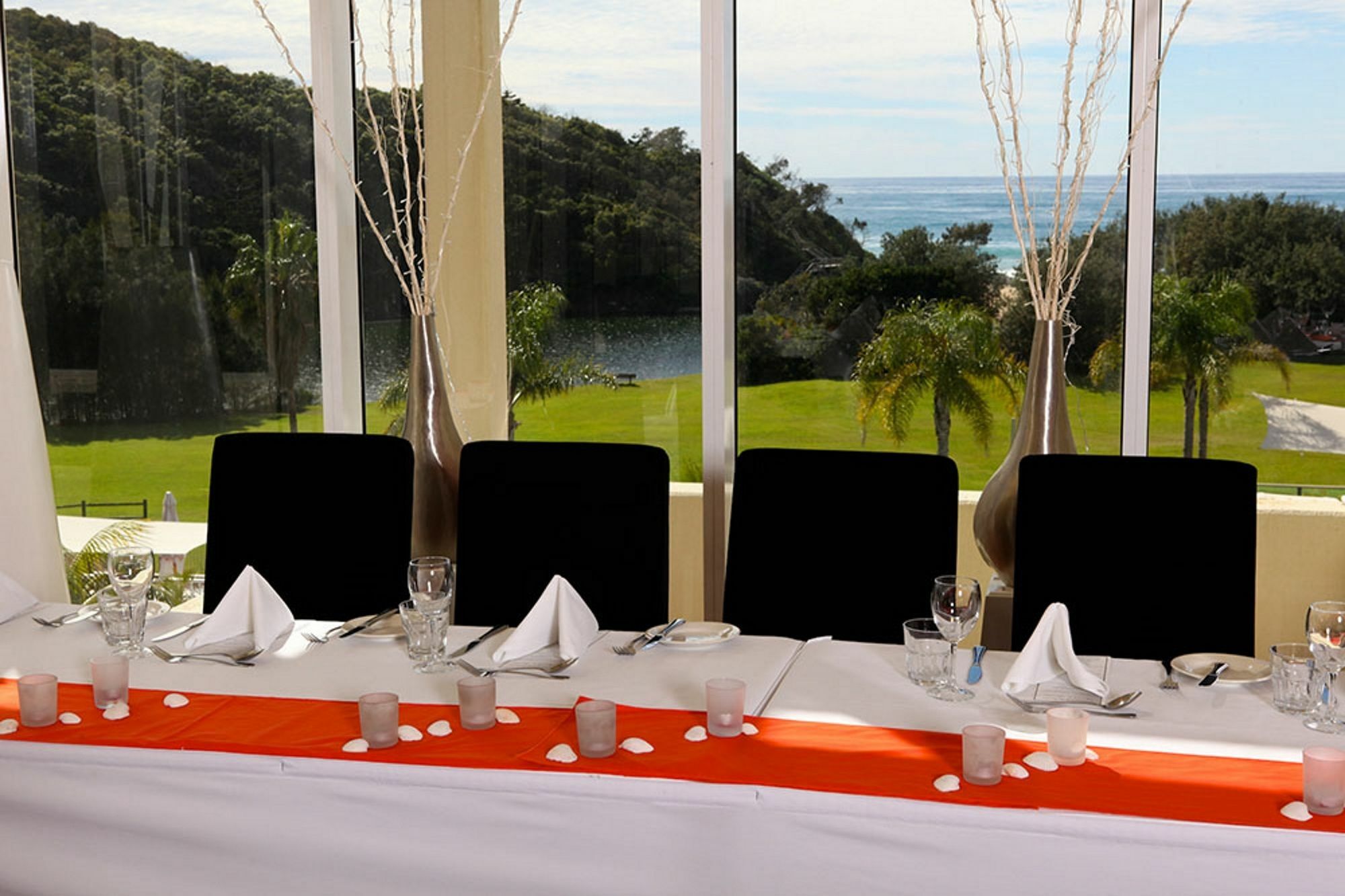 Absolute Beachfront Opal Cove Resort Korora المظهر الخارجي الصورة